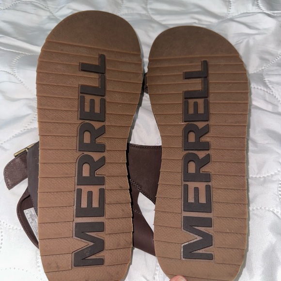 Merrell Women's Brown Leather Buckle Sandals - Picture 2 of 3